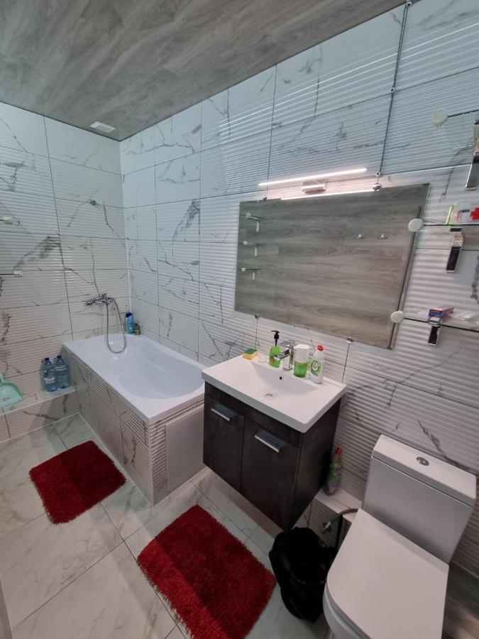 Штефан чел Маре 64 11 - 110B Кишинів Екстер'єр фото